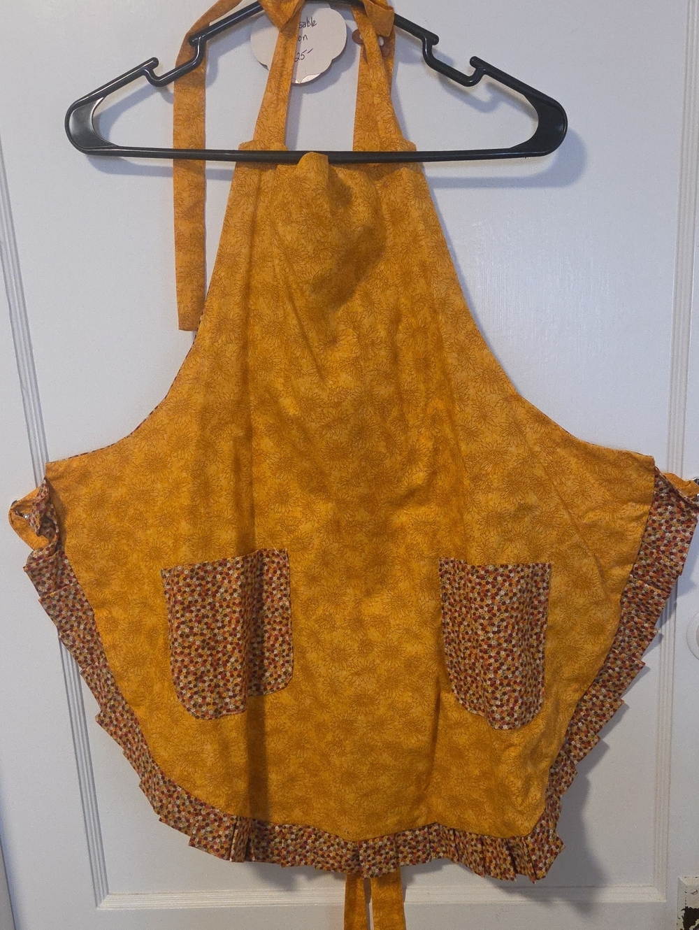 Handmade Sewn Reversable Apron With Pockets And Ample Ties At Neck / Waist